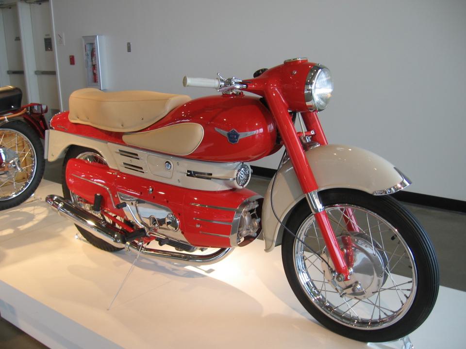 Aermacchi Harley Davidson