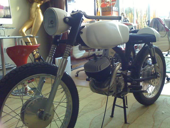 Aermacchi Harley Davidson 350 ss