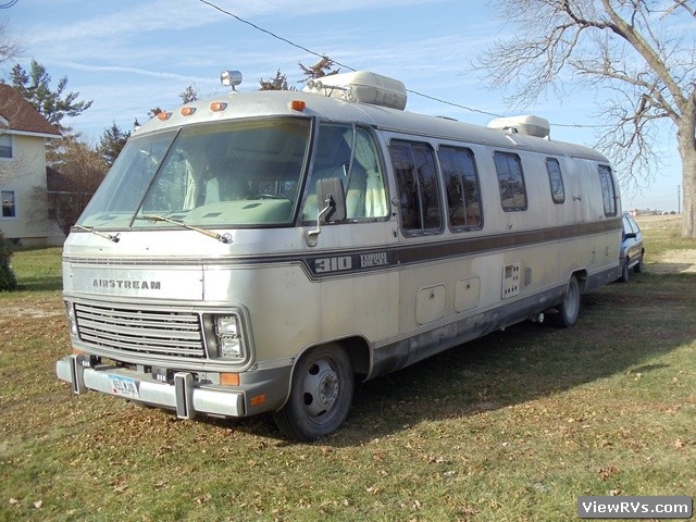 Airstream 310