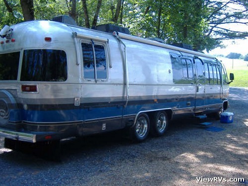 Airstream 345 Classic