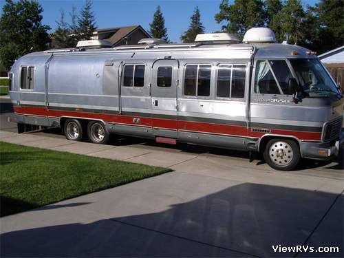Airstream 345 Classic