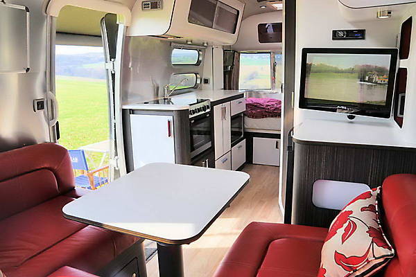 Airstream 604