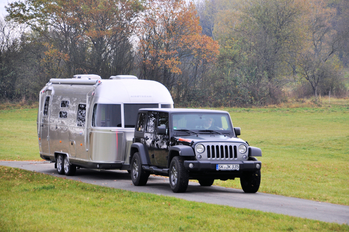 Airstream 685