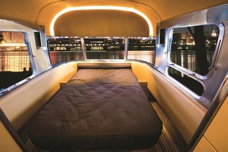 Airstream 762