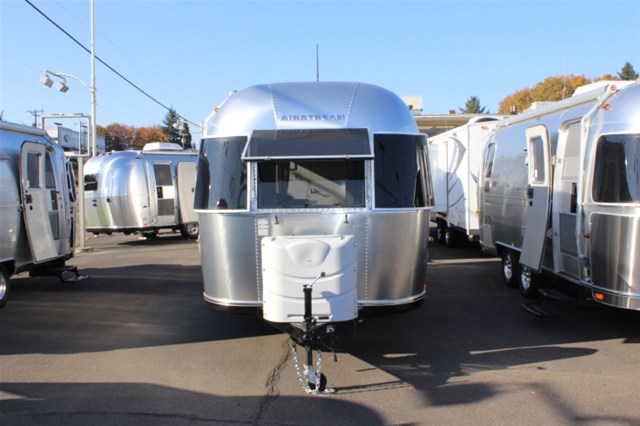 Airstream Sport 16