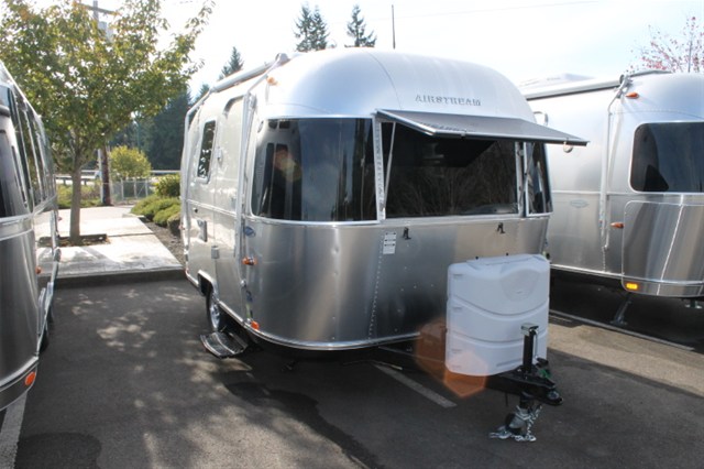 Airstream Sport 16