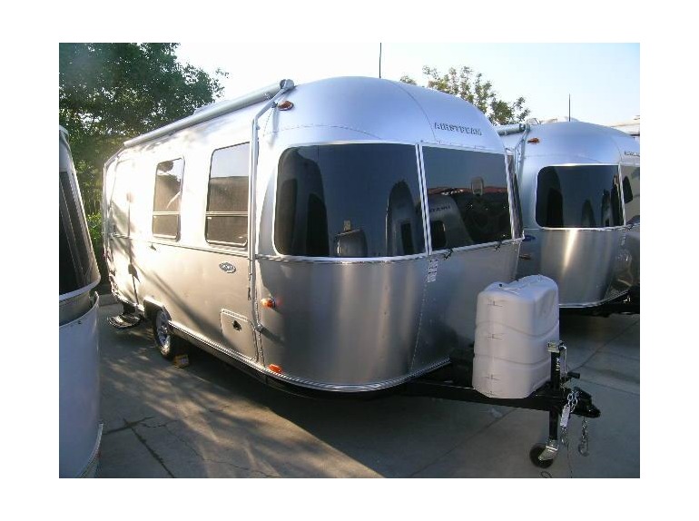 Airstream Sport 16