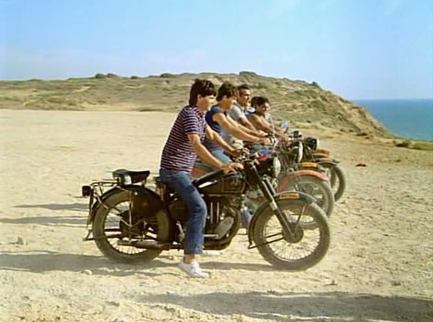 AJS 16m