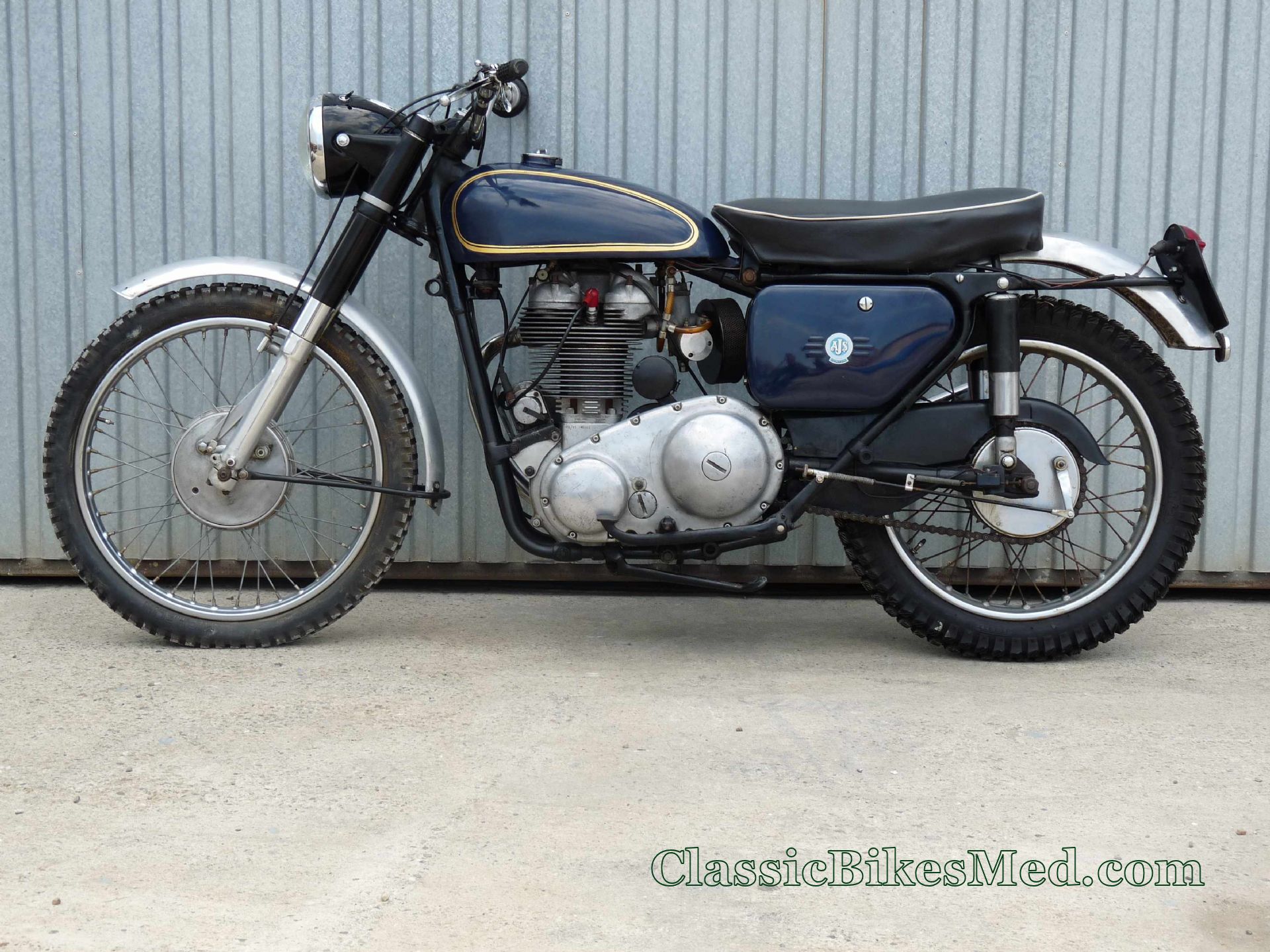 AJS 18cs