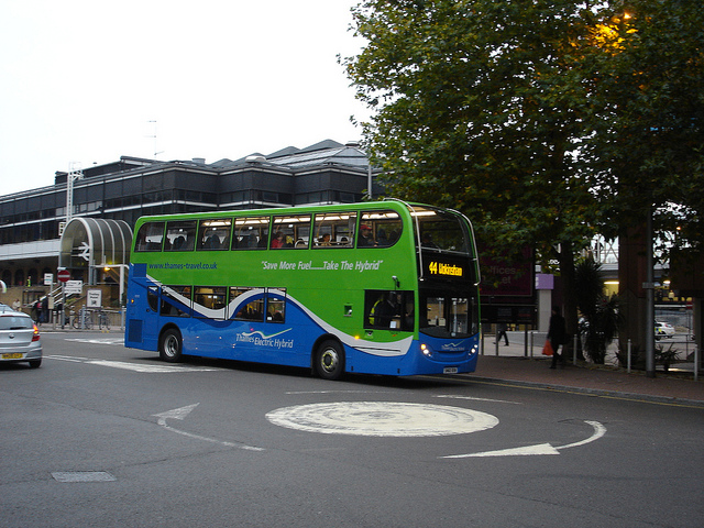 Alexander Dennis Enviro 200