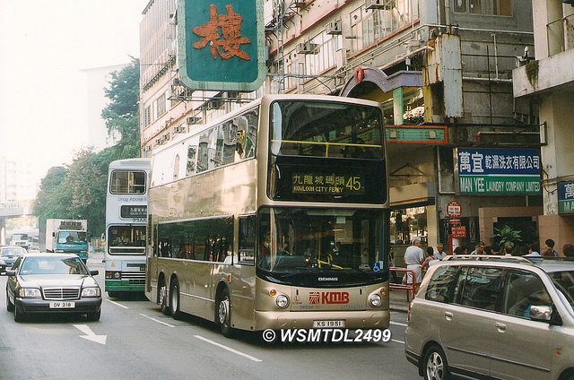 Alexander Dennis Enviro 300