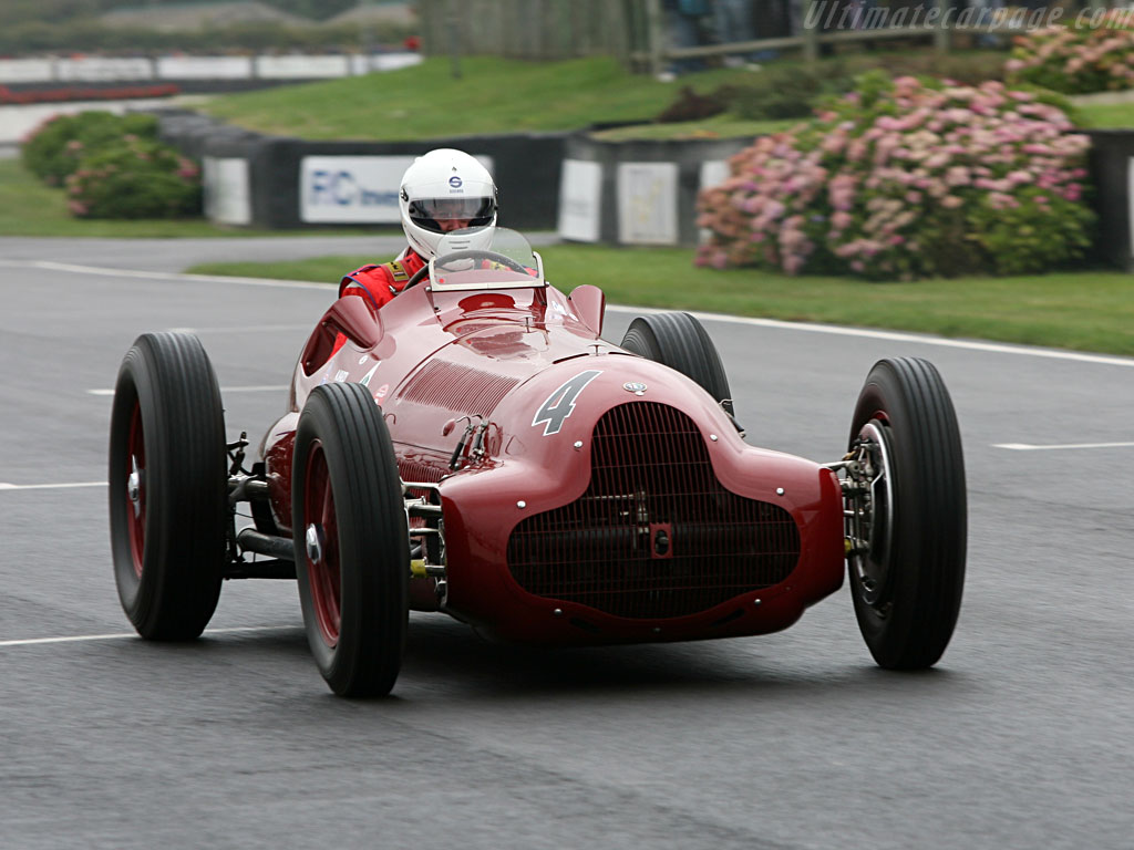 Alfa Romeo 12C 37