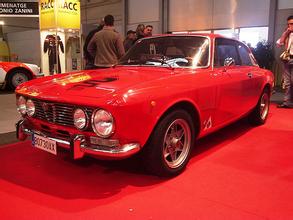 Alfa Romeo 1300 GT