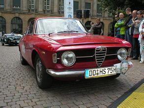 Alfa Romeo 1300 GT