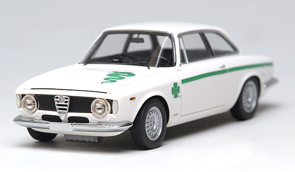 Alfa Romeo 1300 Junior