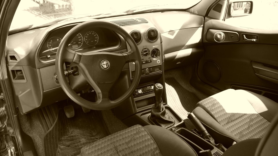 Alfa Romeo 145 1.4 Twin Spark