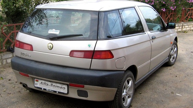 Alfa Romeo 145 1.6 T. Spark