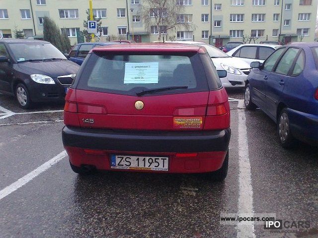 Alfa Romeo 145 1.6