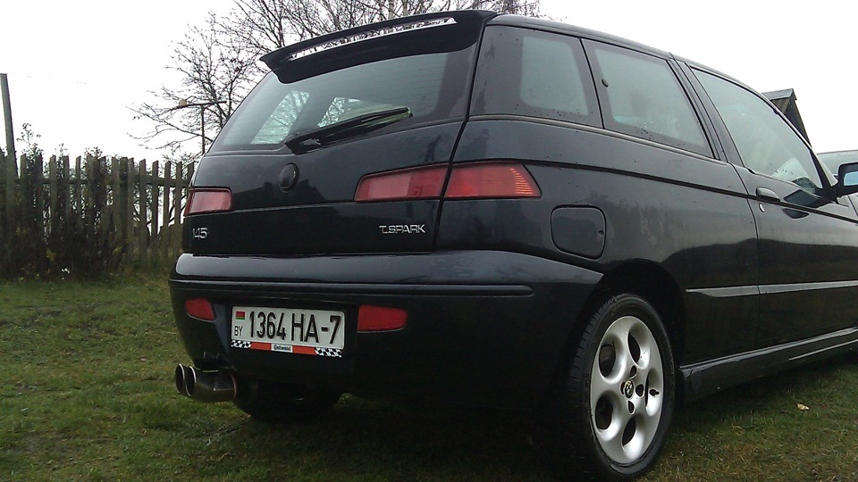 Alfa Romeo 145 1.8