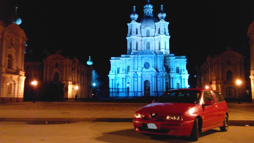 Alfa Romeo 145