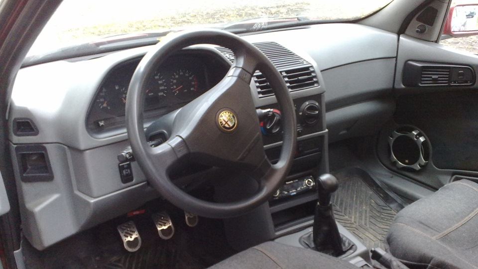 Alfa Romeo 145 Cloverleaf