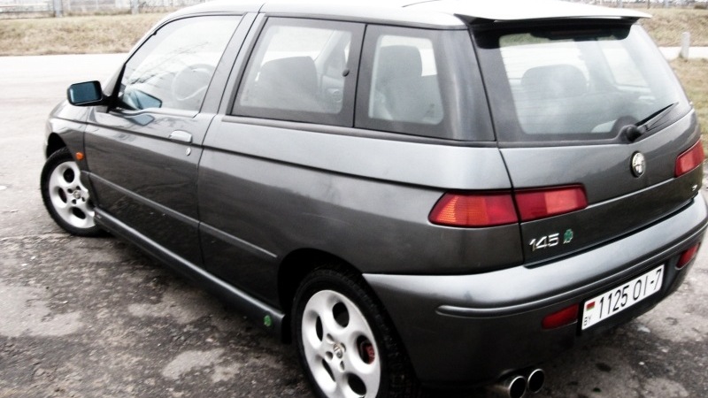Alfa Romeo 145 Quadrifoglio