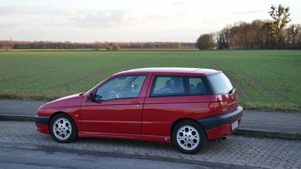 Alfa Romeo 145 QV