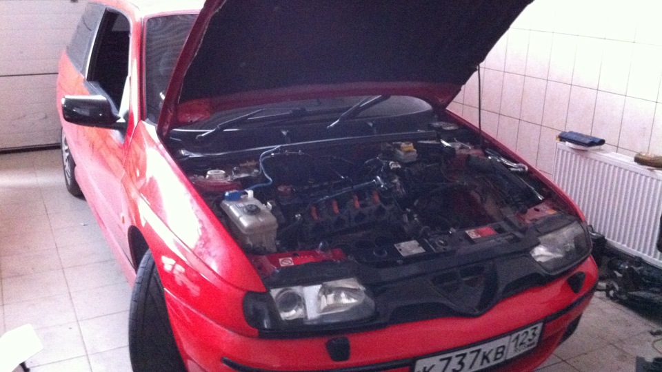 Alfa Romeo 145 V6