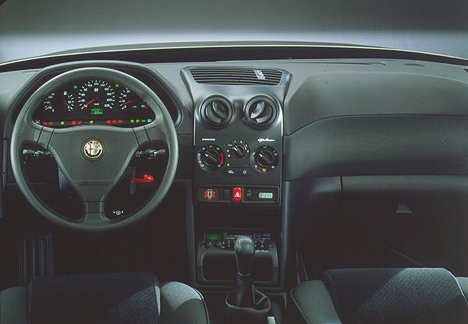 Alfa Romeo 146