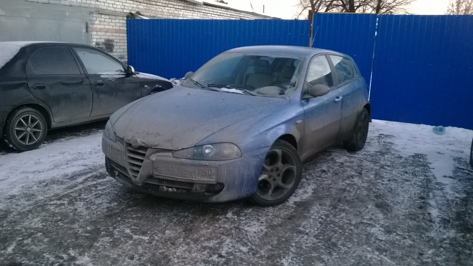 Alfa Romeo 147 2.0 distinctive