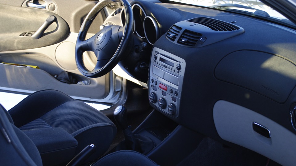 Alfa Romeo 147 2.0 TS