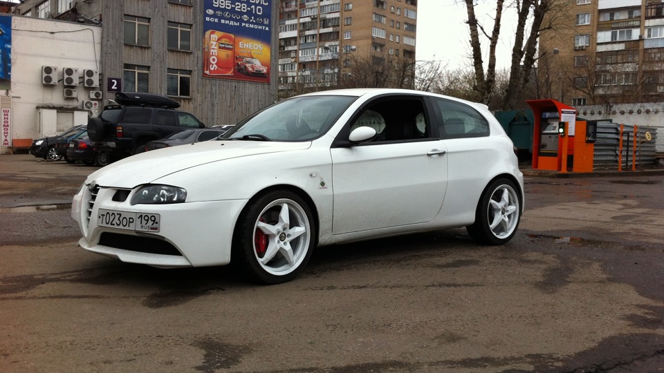 Alfa Romeo 147 3.2 V6 GTA