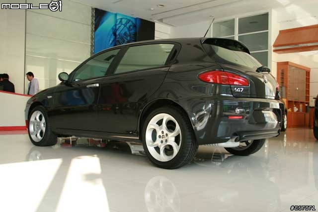 Alfa Romeo 147 3.2