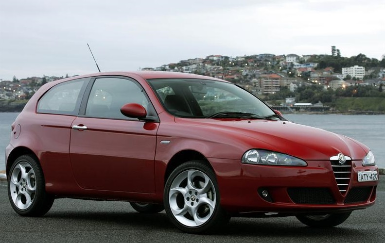 Alfa Romeo 147 937