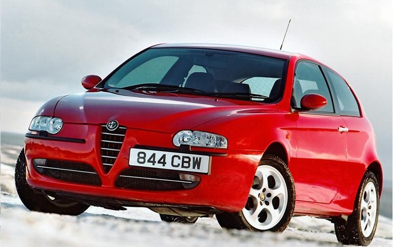 Alfa Romeo 147 937