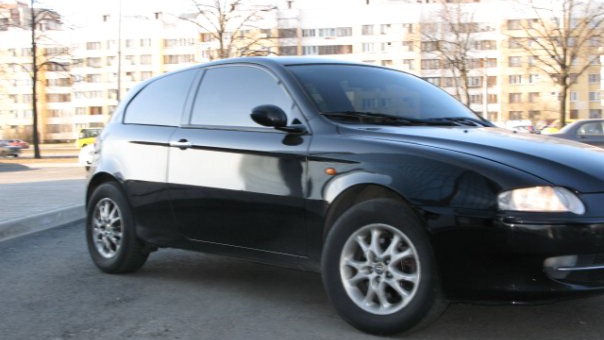 Alfa Romeo 147 Black