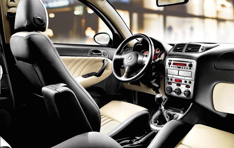 Alfa Romeo 147 Black