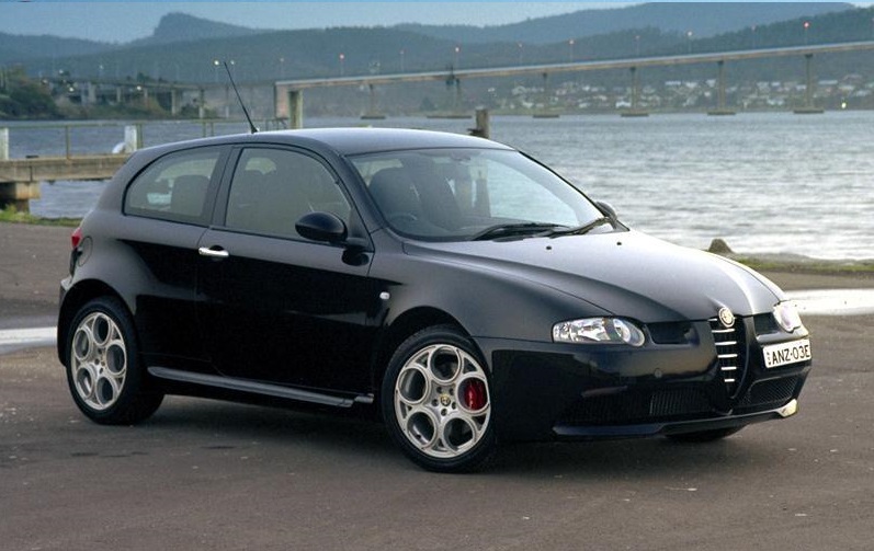 Alfa Romeo 147 Black