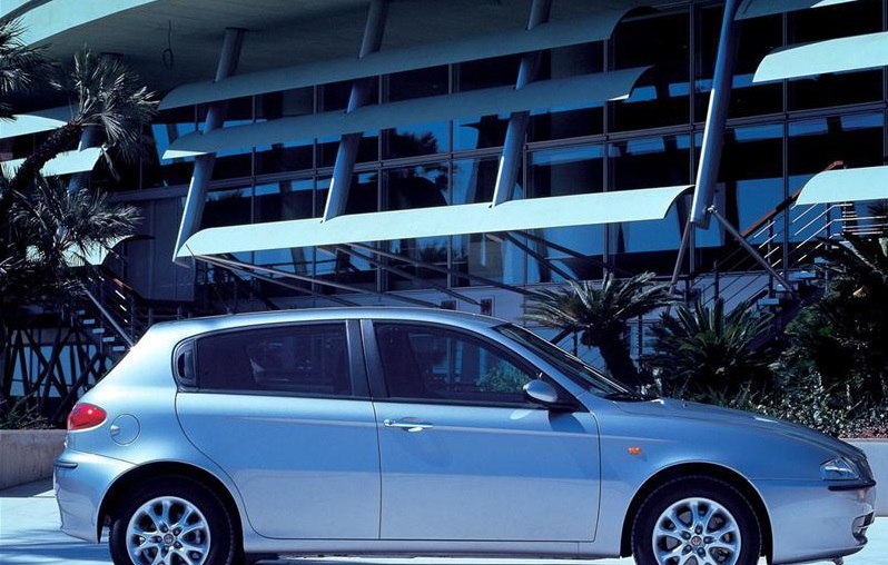 Alfa Romeo 147 Distinctive