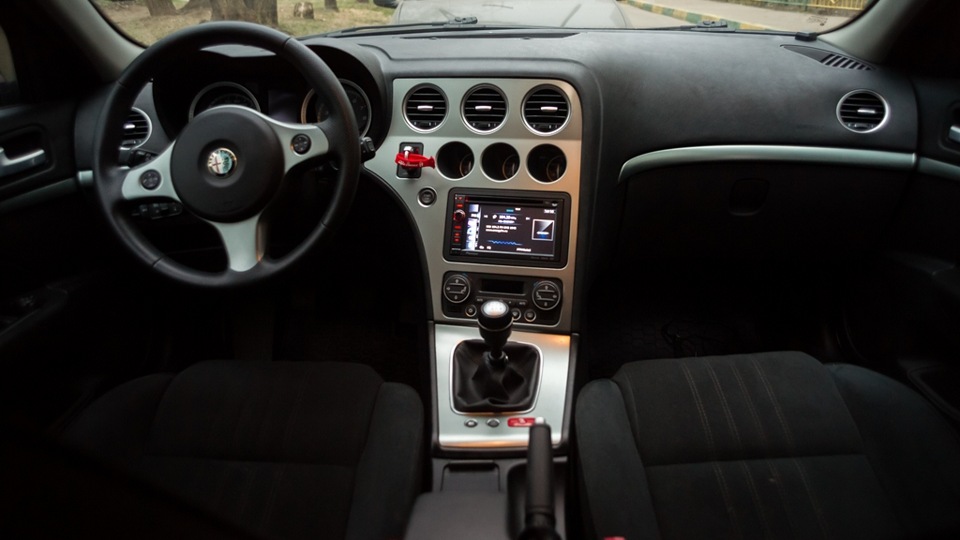 Alfa Romeo 159