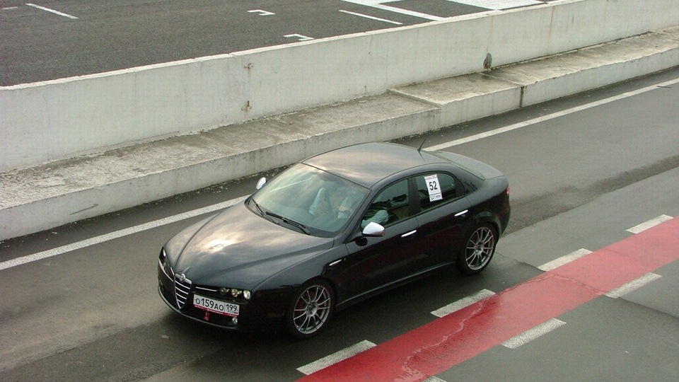 Alfa Romeo 159 TI black