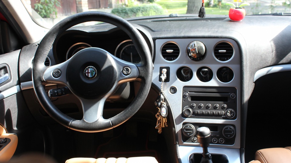 Alfa Romeo 159 V6