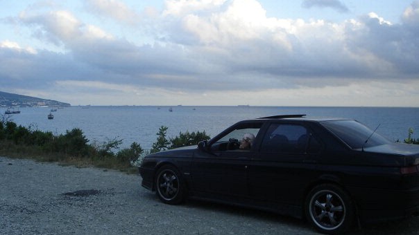 Alfa Romeo 164