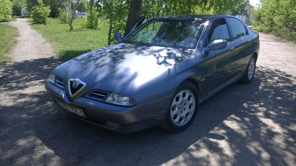 Alfa Romeo 166 2.5 v6