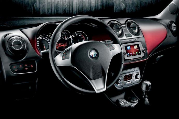 Alfa Romeo 166 2014