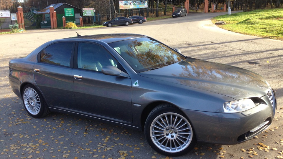 Alfa Romeo 166 3.0 v6
