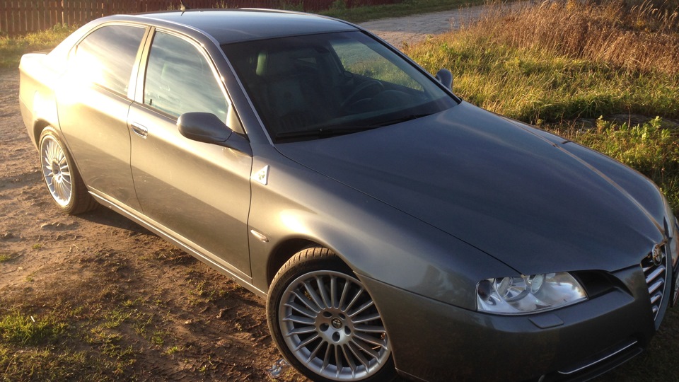 Alfa Romeo 166 3.0 v6