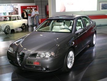 Alfa Romeo 166 3.2