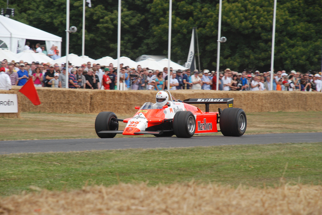 Alfa Romeo 182