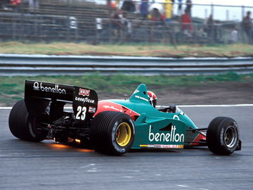 Alfa Romeo 184